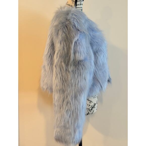 Azelea Wang Blue Vegan Faux Fur Crop Jacket Coat size Women’s XL - Picture 3 of 9